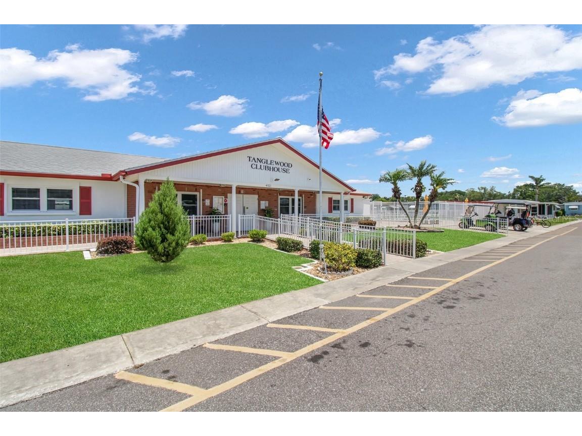 3210 Hampshire Drive Holiday FL 34690 TB8387062 image33