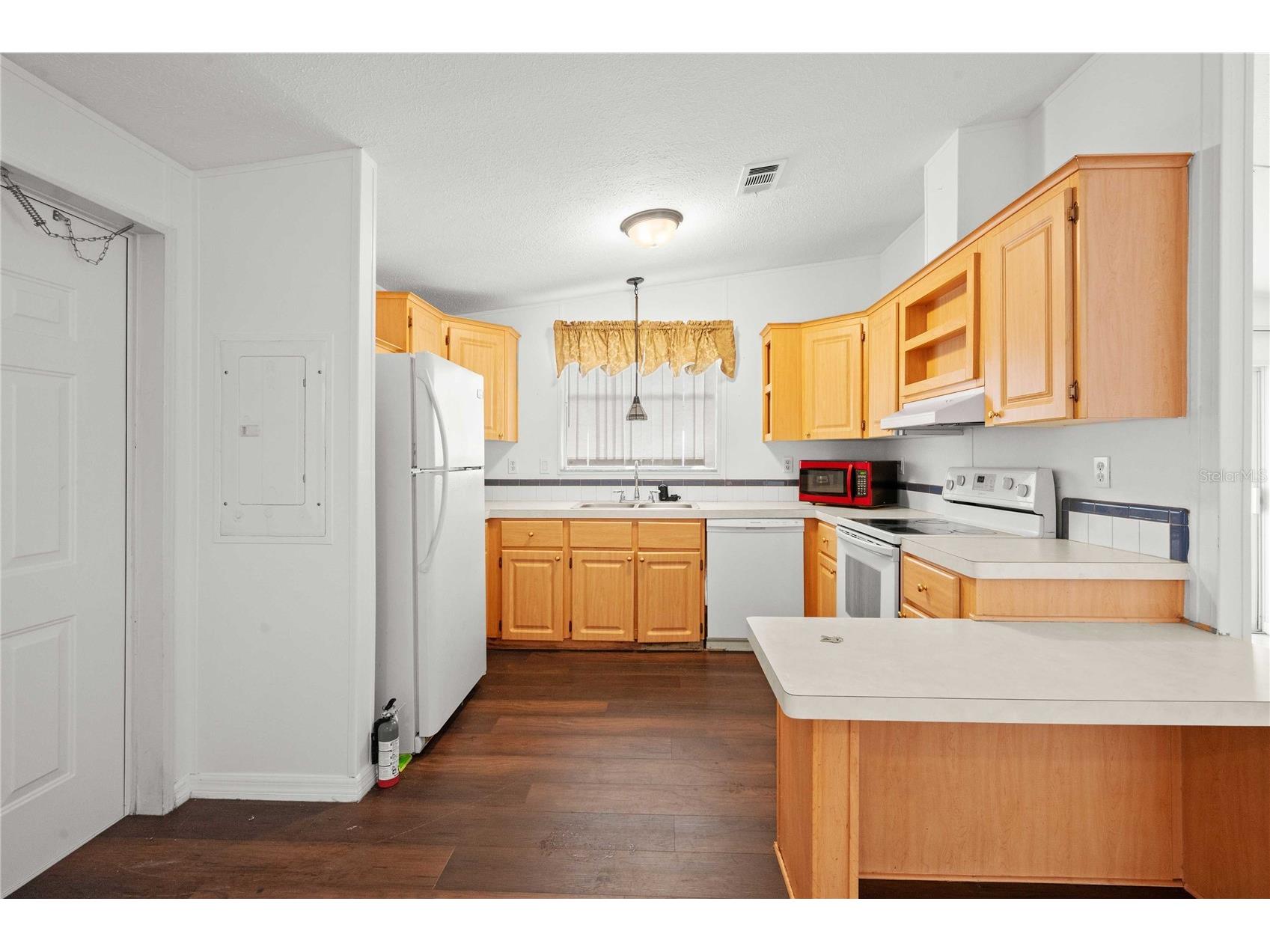 3210 Hickory Drive Wesley Chapel FL 33543 TB8494702 image8