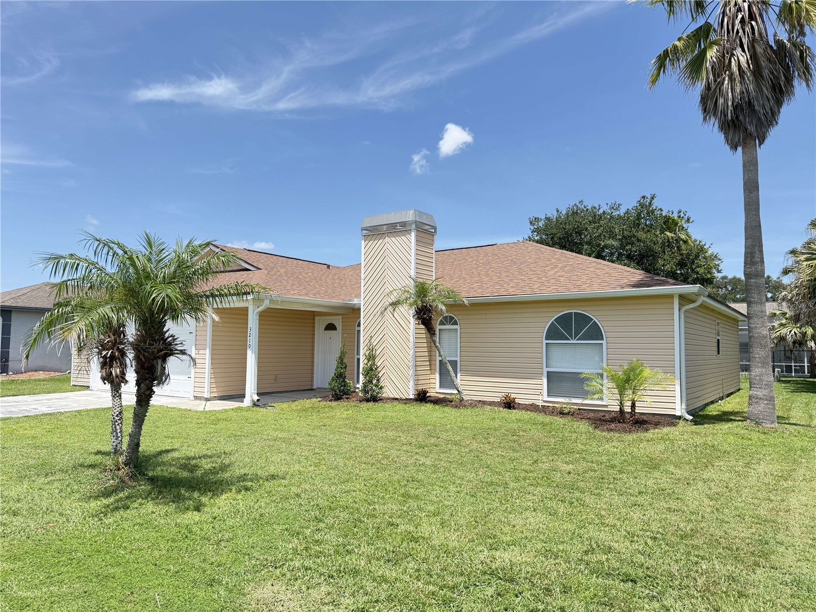 3210 Thoroughbred Loop Lakeland FL 33811 TB8532142 image2