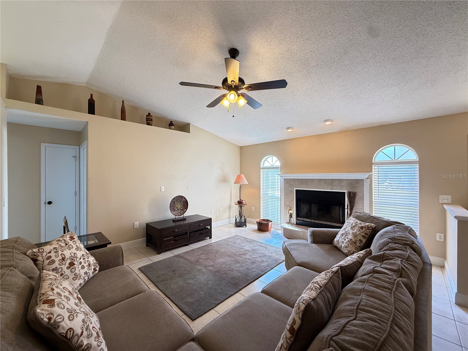 3210 Thoroughbred Loop Lakeland FL 33811 TB8532142 image5