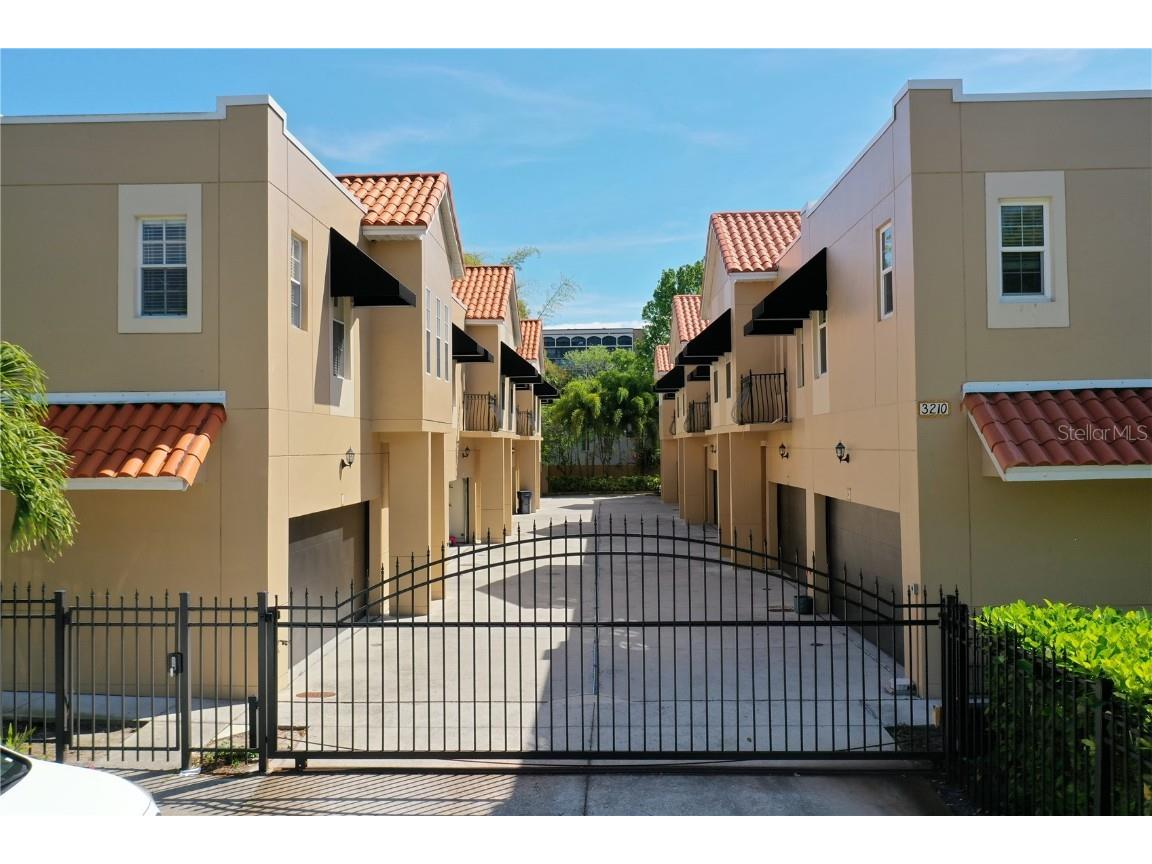 3210 W Horatio Street #10 Tampa FL 33609 TB8440458 image51