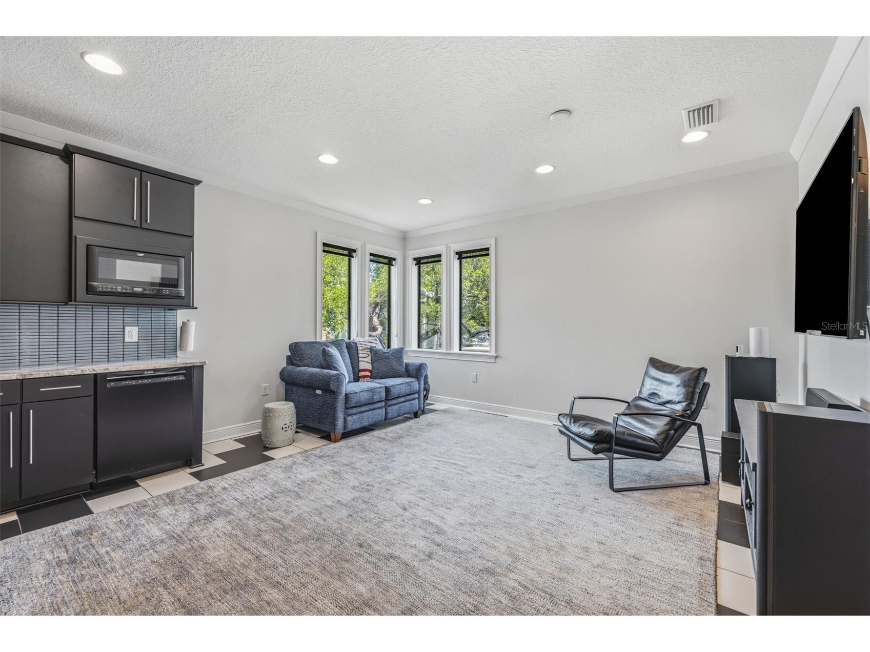 3210 W Villa Rosa Street Tampa FL 33611 TB8527817 image10