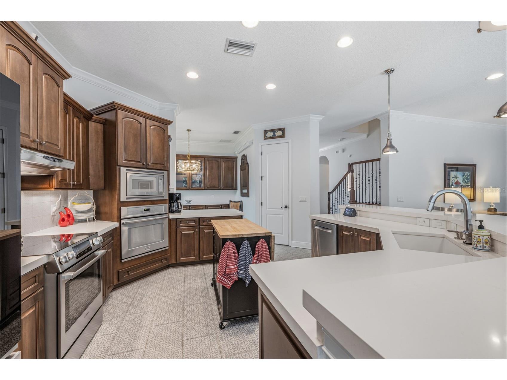 3210 W Villa Rosa Street Tampa FL 33611 TB8527817 image19