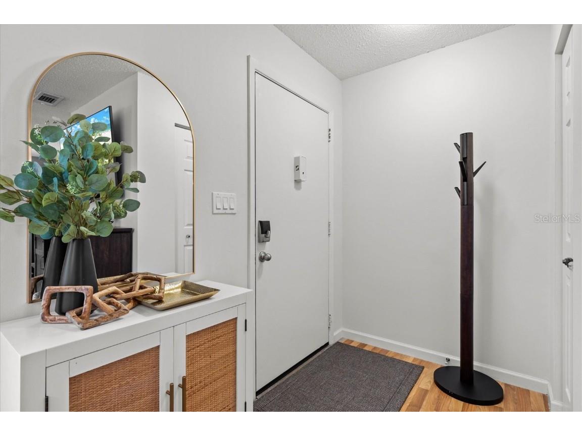 3210 Wood Street Sarasota FL 34237 A4564469 image10