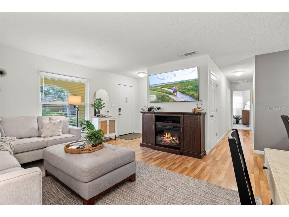 3210 Wood Street Sarasota FL 34237 A4564469 image2