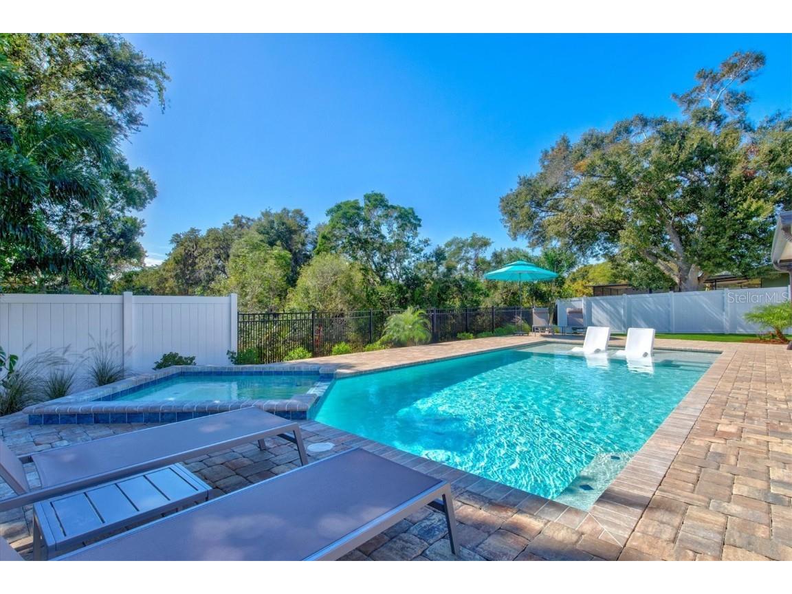 3210 Wood Street Sarasota FL 34237 A4564469 image24