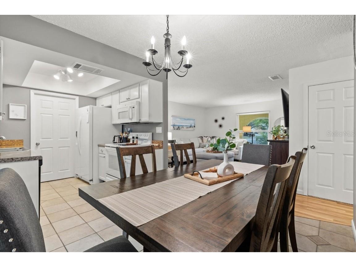 3210 Wood Street Sarasota FL 34237 A4564469 image31