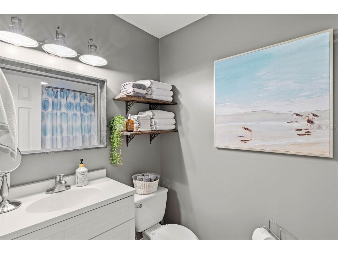 3210 Wood Street Sarasota FL 34237 A4564469 image43