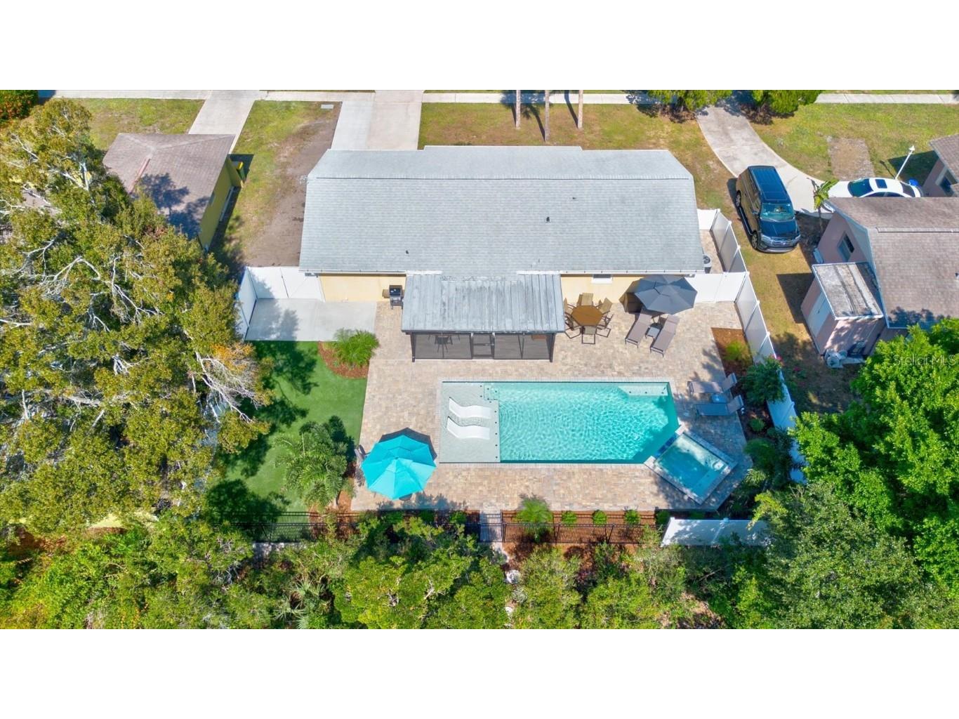 3210 Wood Street Sarasota FL 34237 A4564469 image81