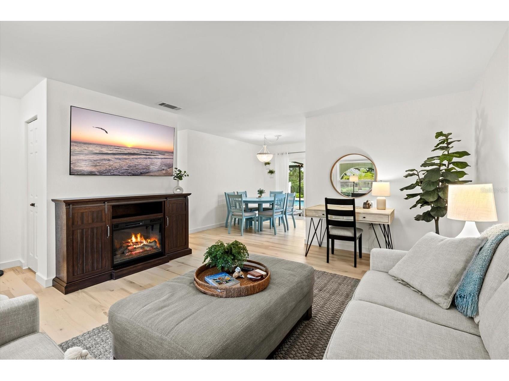 3210 Wood Street Sarasota FL 34237 A4564469 image11