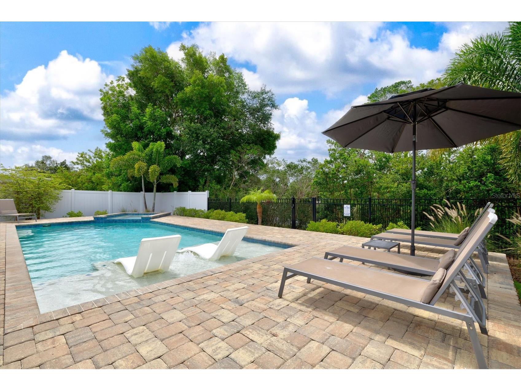 3210 Wood Street Sarasota FL 34237 A4564469 image38