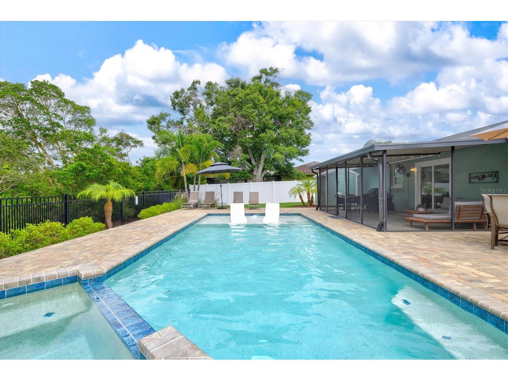 3210 Wood Street Sarasota FL 34237 A4564469 image48