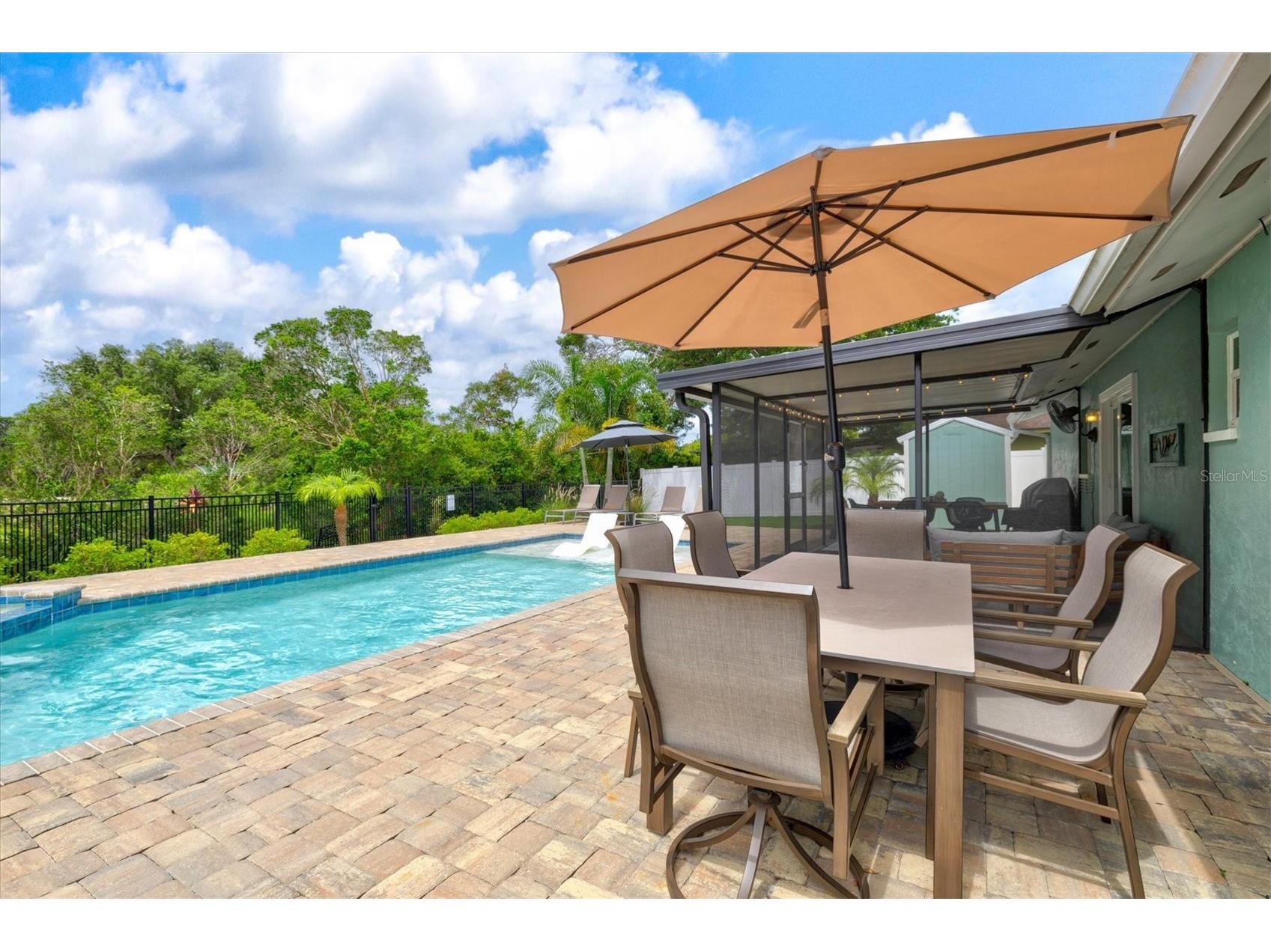 3210 Wood Street Sarasota FL 34237 A4564469 image50