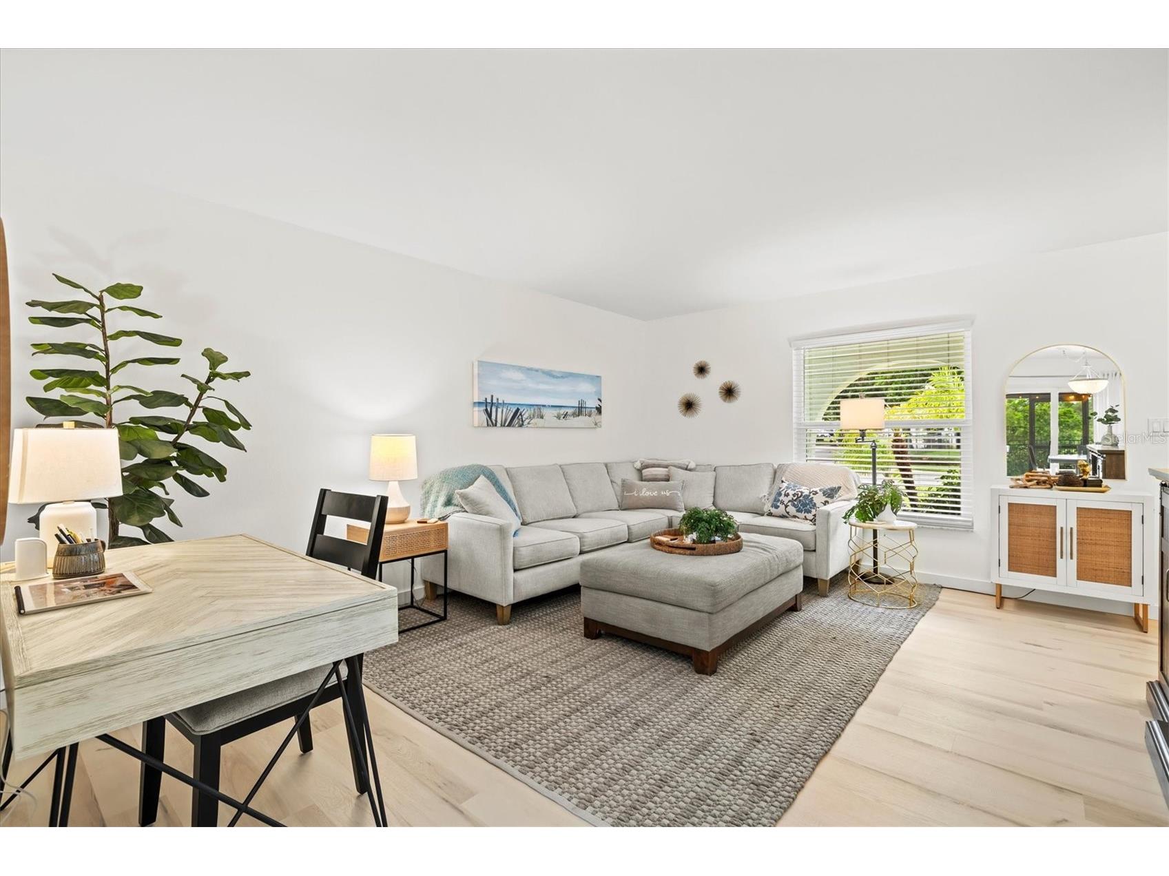 3210 Wood Street Sarasota FL 34237 A4564469 image9