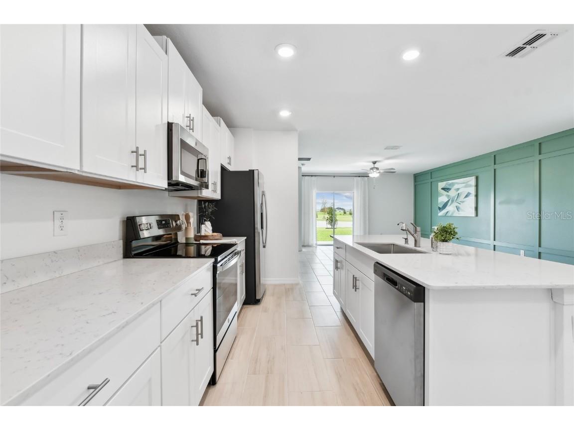 32109 Hawthorne Cottage Place San Antonio FL 33576 TB8406475 image11