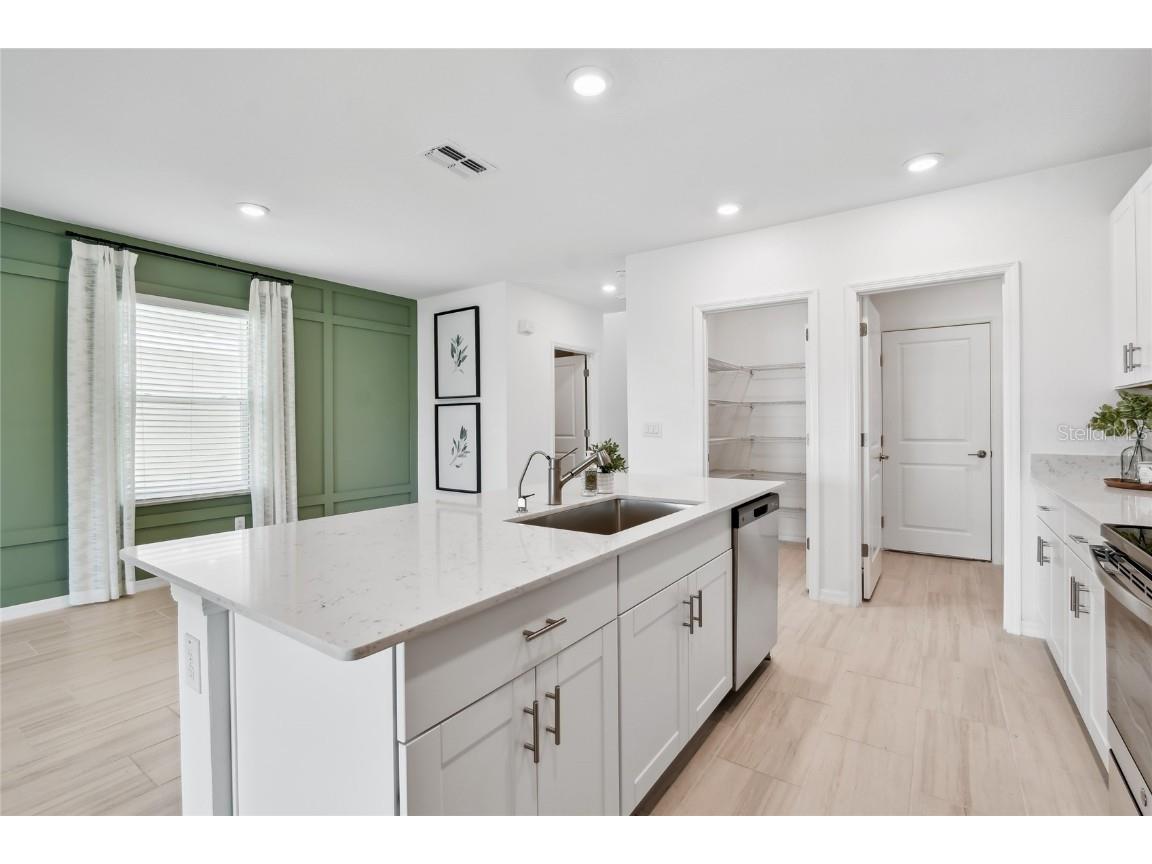 32109 Hawthorne Cottage Place San Antonio FL 33576 TB8406475 image14