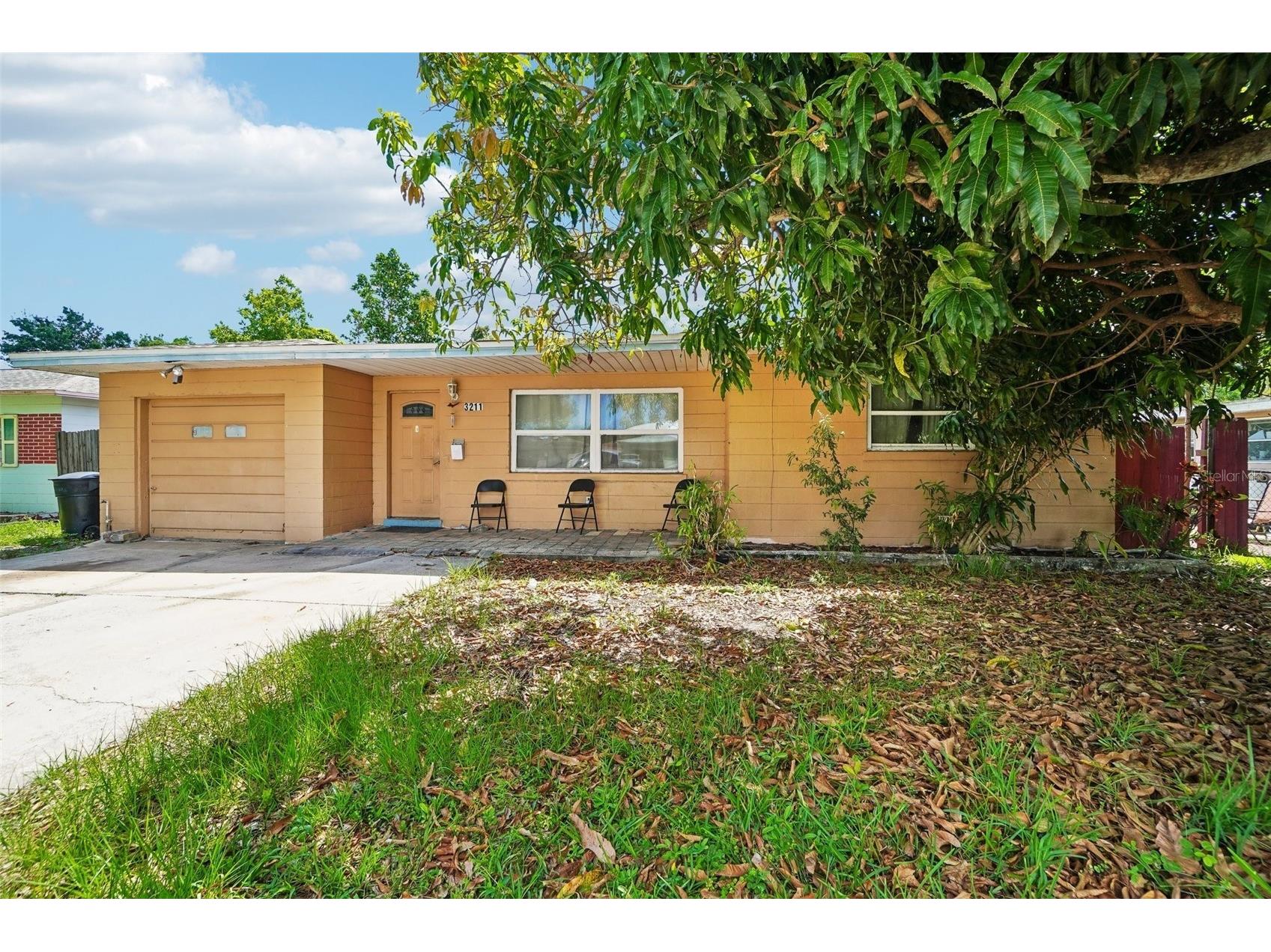 3211 30th Street N Saint Petersburg FL 33713 TB8518698 image1