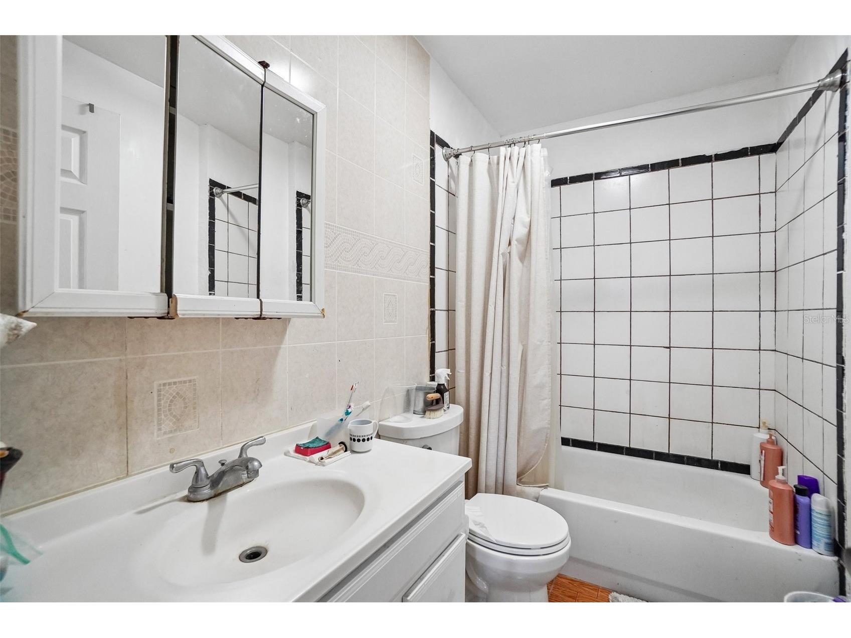 3211 30th Street N Saint Petersburg FL 33713 TB8518698 image10