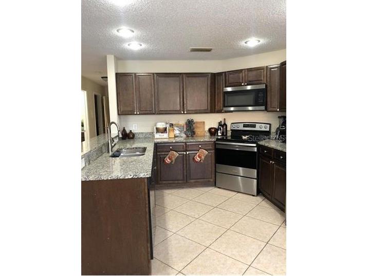 3211 Brewster Drive Kissimmee FL 34743 S5154364 image5