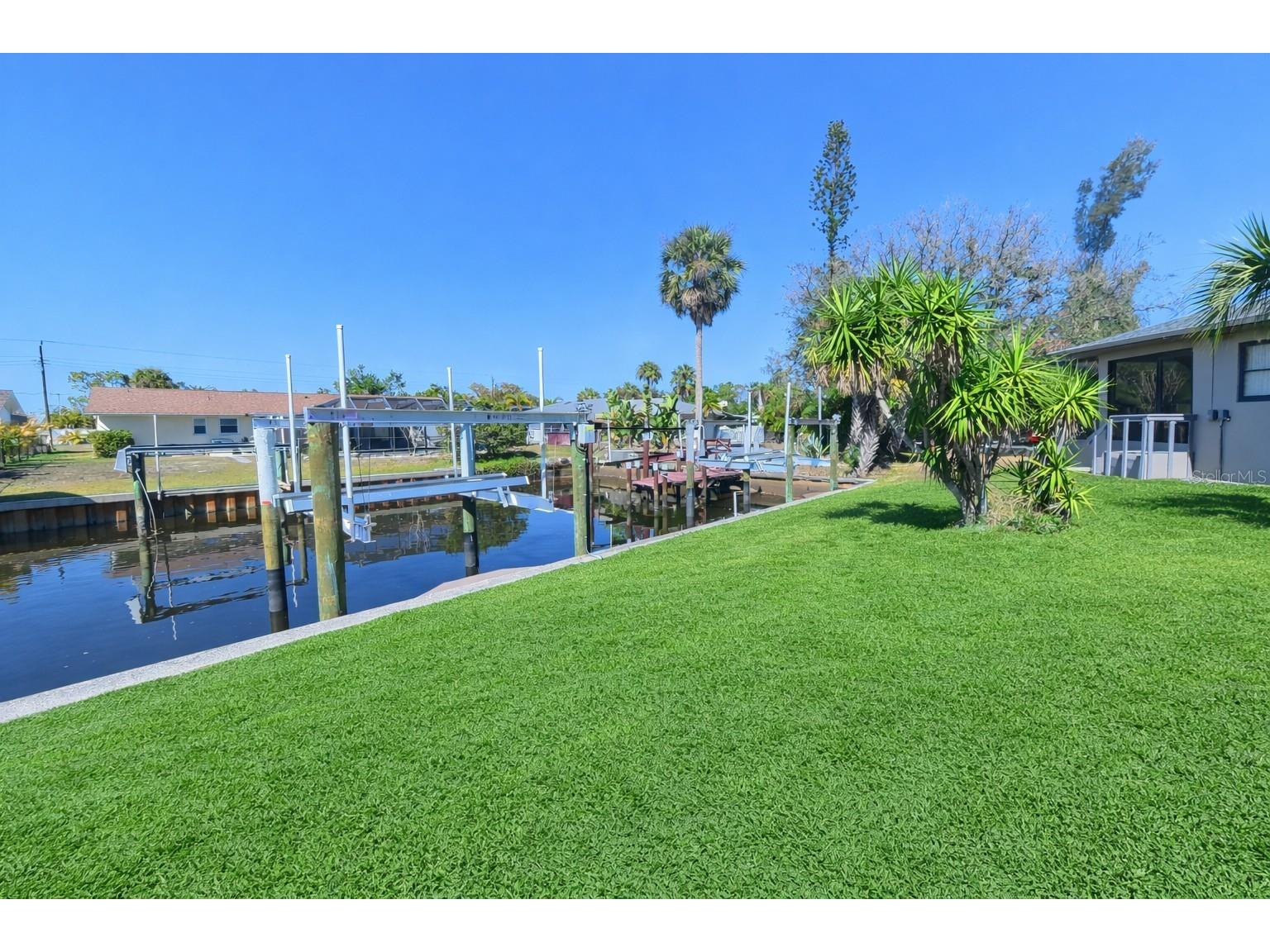 3211 Riverside Drive Punta Gorda FL 33950 C7522368 image4