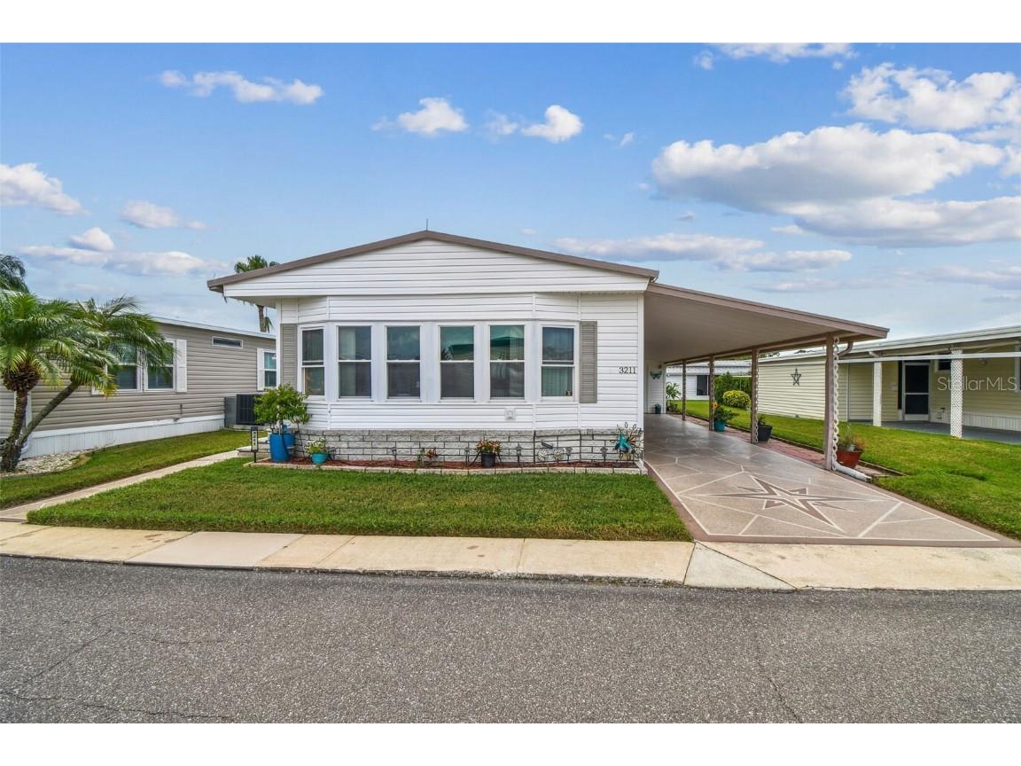 3211 Southport Drive Holiday FL 34690 TB8424509 image1