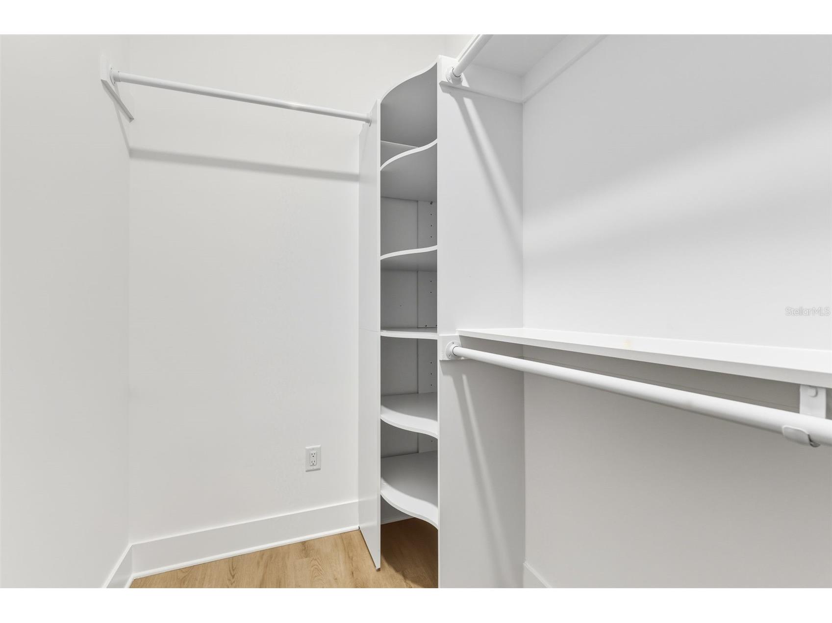 3211 W Ballast Point Boulevard Tampa FL 33611 TB8450249 image18