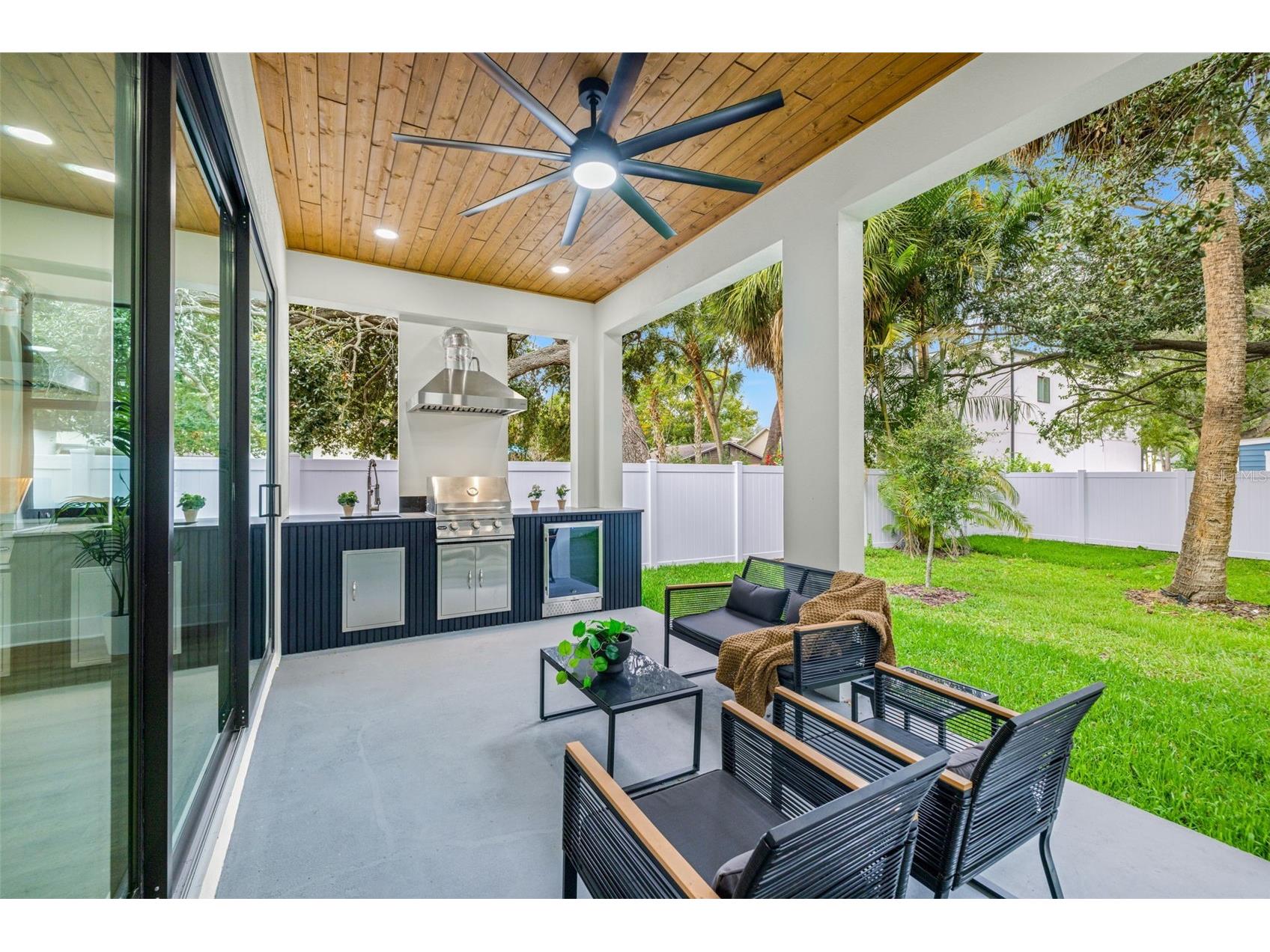 3211 W Ballast Point Boulevard Tampa FL 33611 TB8450249 image37