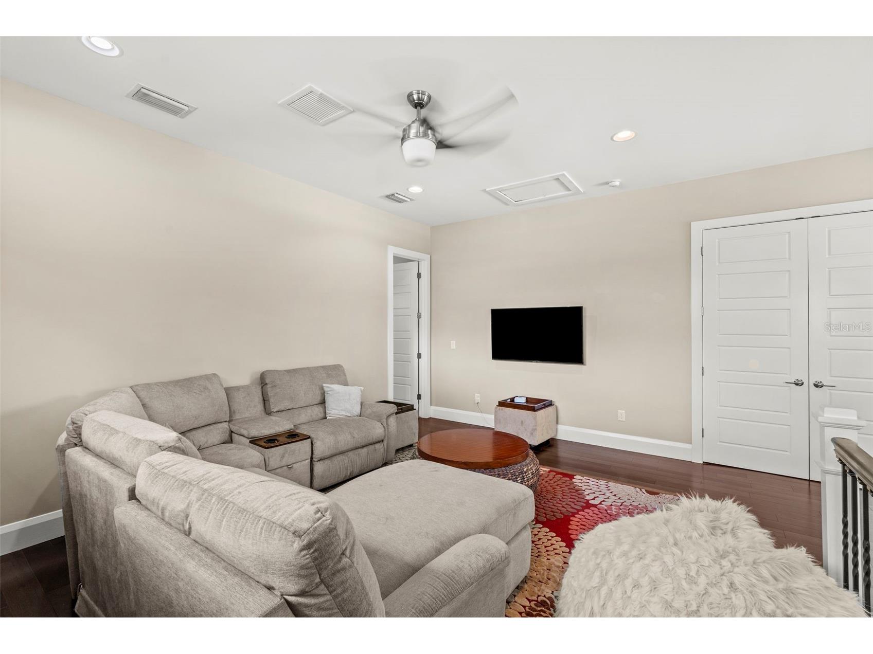 3211 W Bay Villa Avenue Tampa FL 33611 TB8491483 image34