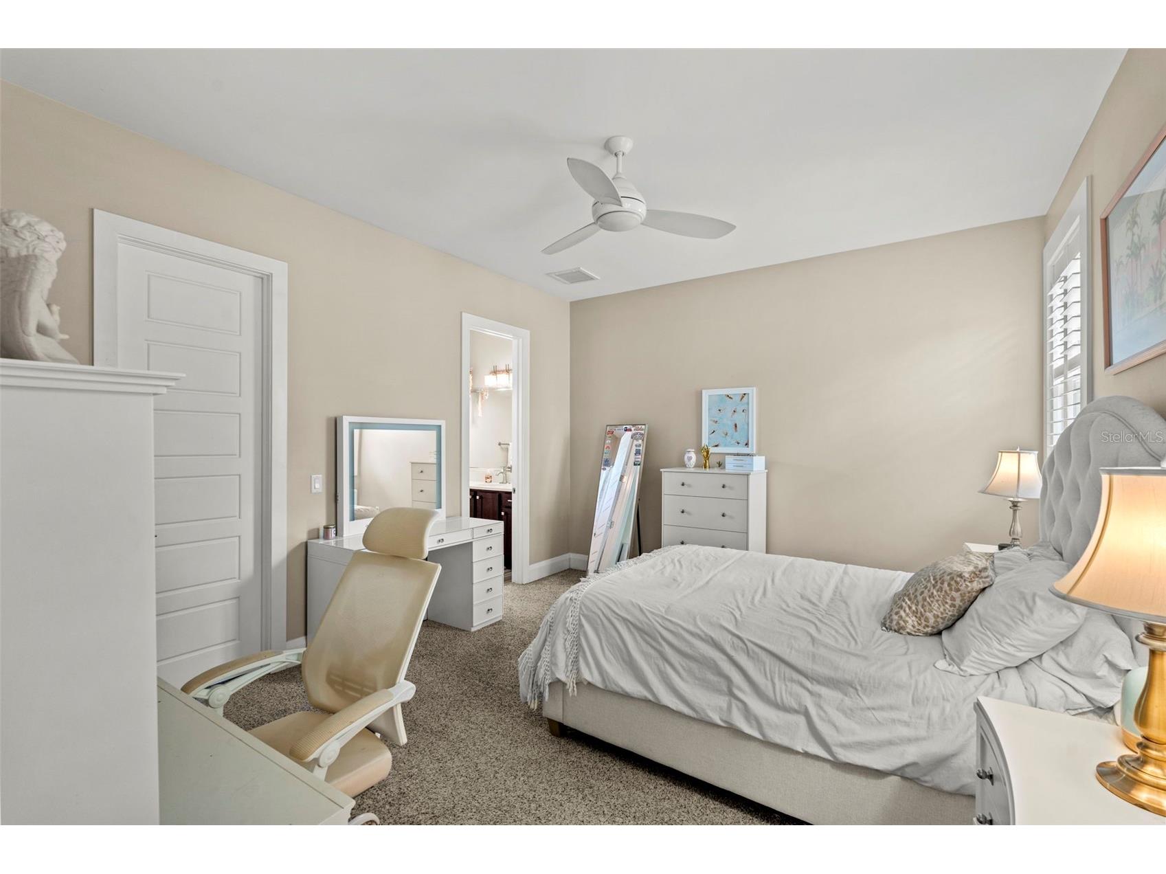 3211 W Bay Villa Avenue Tampa FL 33611 TB8491483 image37