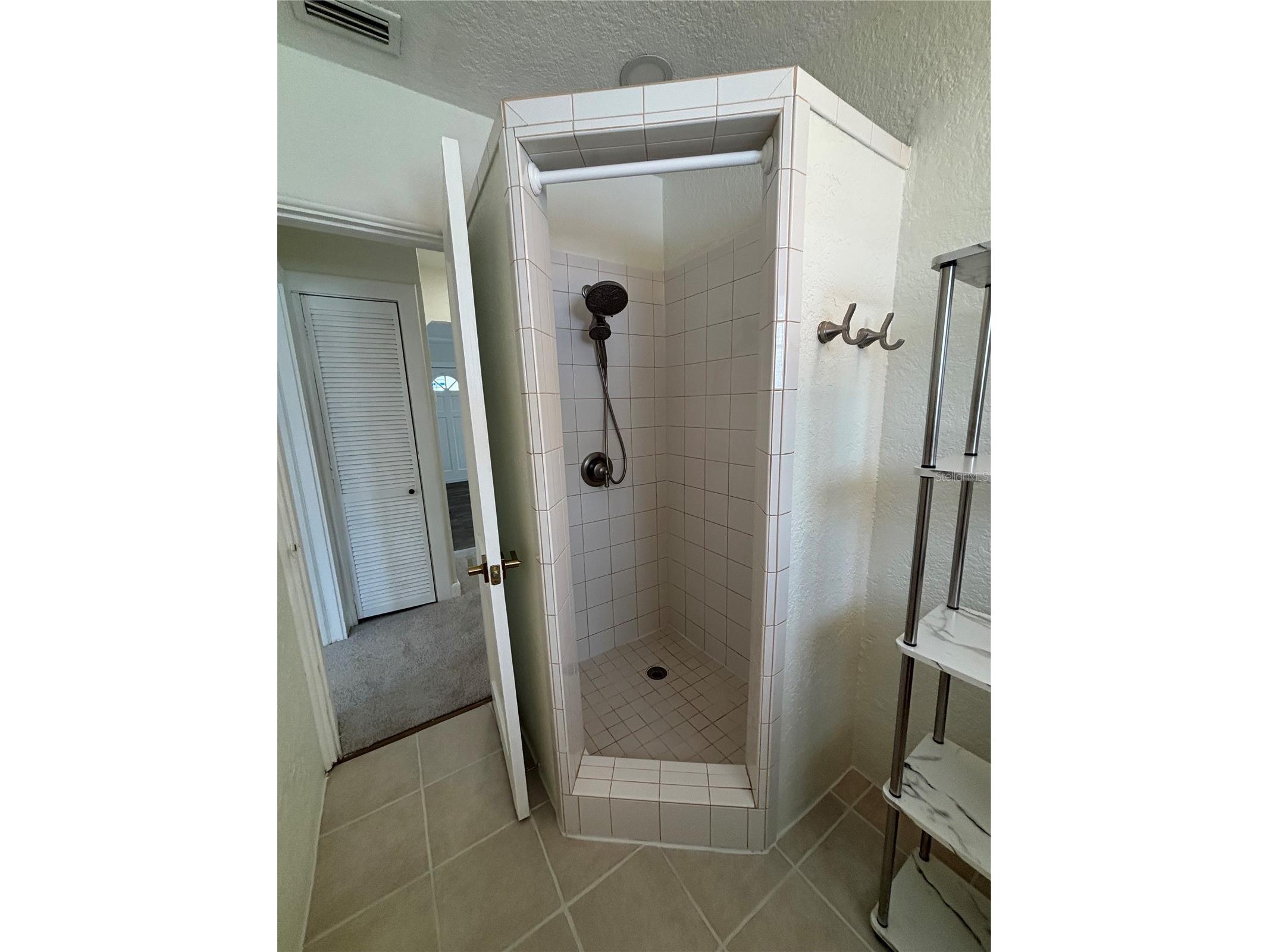 3211 W North A Street Tampa FL 33609 TB8497966 image13