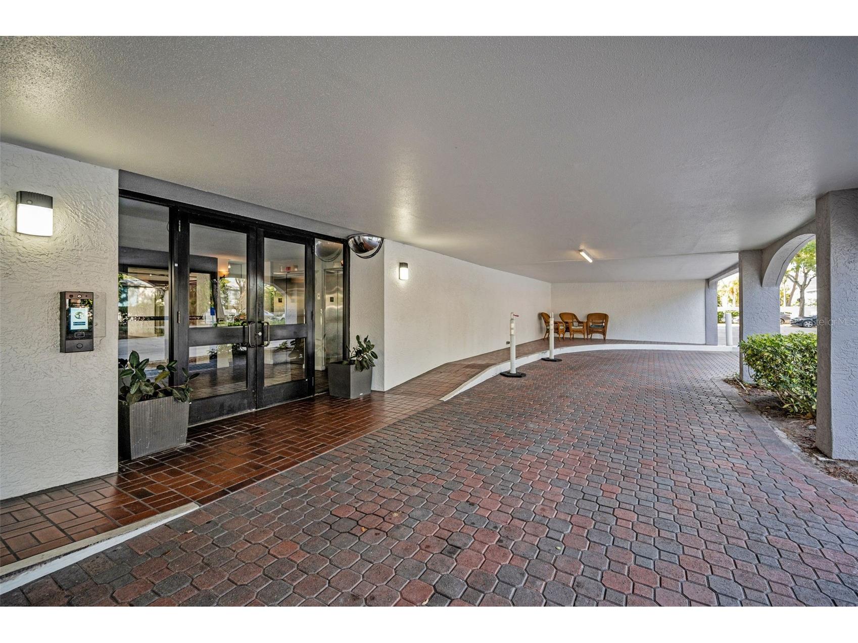 3211 W Swann Avenue #1001 Tampa FL 33609 TB8409649 image67