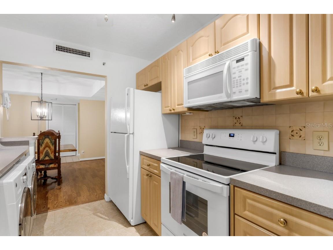 3211 W Swann Avenue #204 Tampa FL 33609 TB8449809 image11