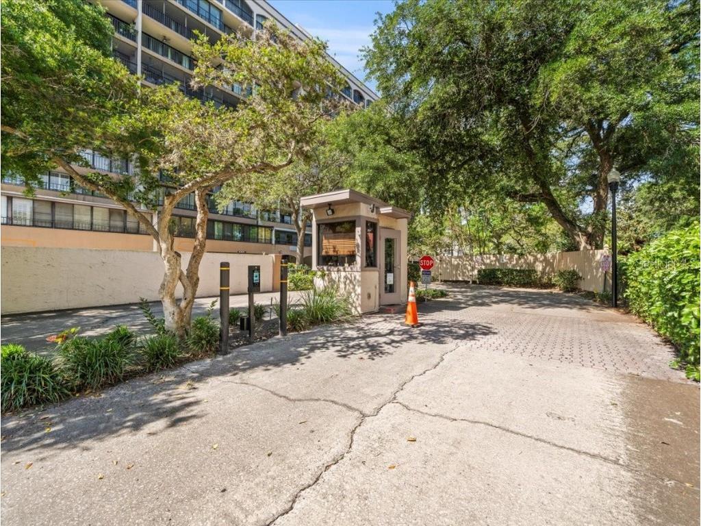 3211 W Swann Avenue #401 Tampa FL 33609 T3517316 image1