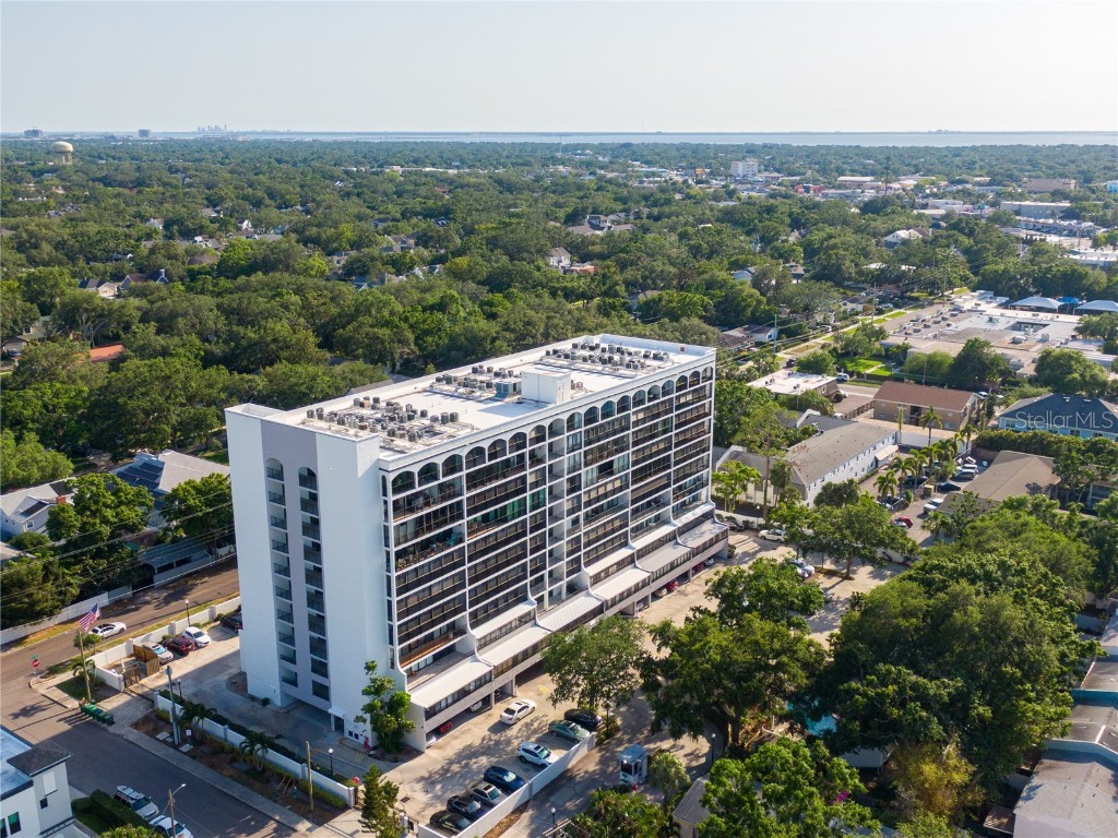 3211 W Swann Avenue #408 Tampa FL 33609 V4945519 image1