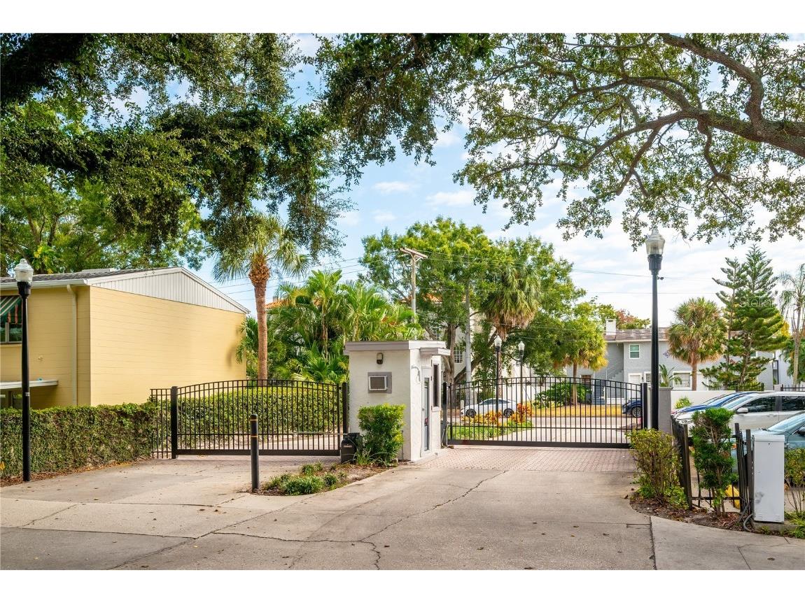 3211 W Swann Avenue #408 Tampa FL 33609 V4945519 image21