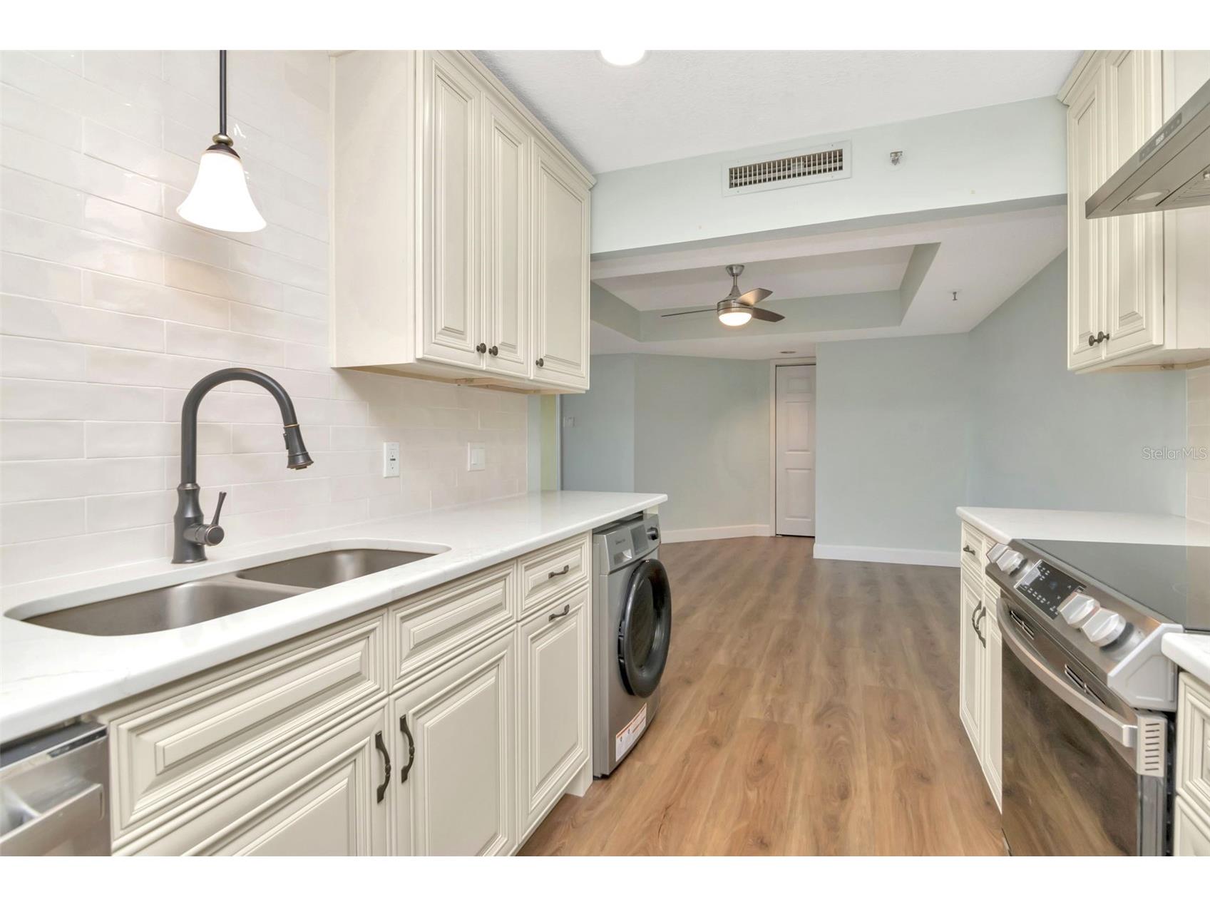 3211 W Swann Avenue #806 Tampa FL 33609 TB8412741 image8