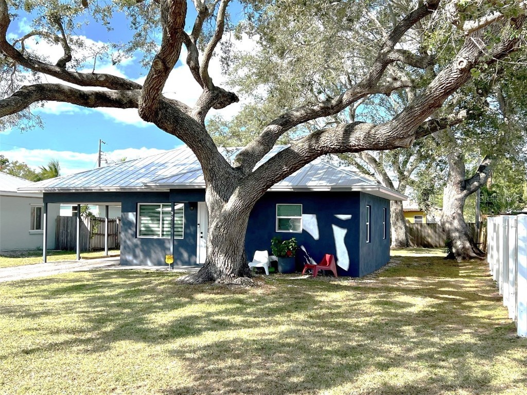 3211 Yorktown Street Sarasota FL 34231 A4586983 image1