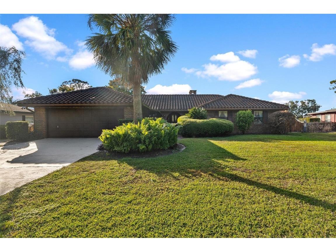 32119 Pike Street Tavares FL 32778 - HARRIS CHAIN OF LAKES G5103995 image1