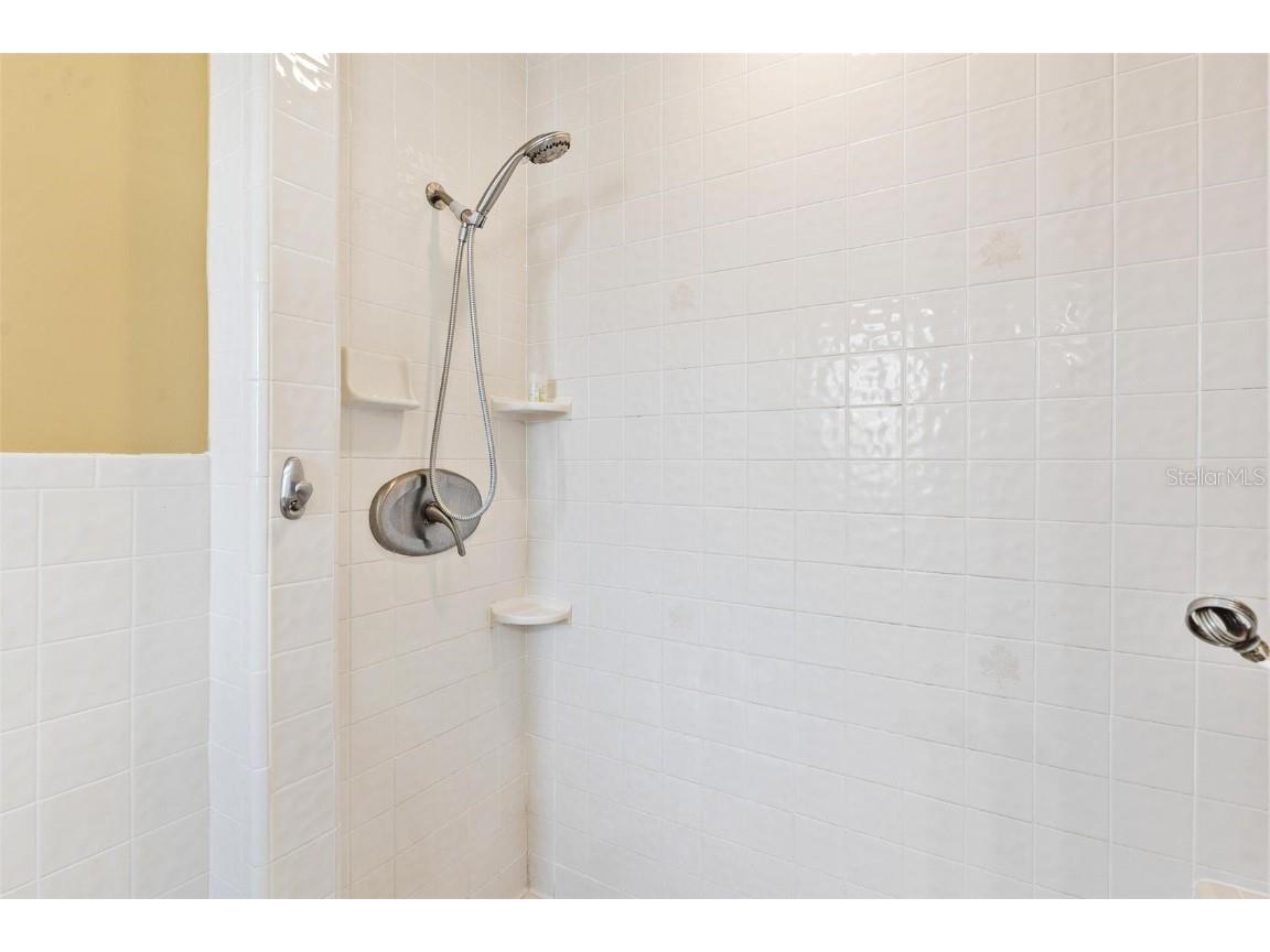 32119 Pike Street Tavares FL 32778 - HARRIS CHAIN OF LAKES G5103995 image30