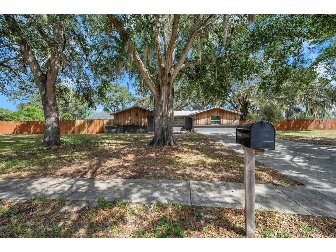 3212 Andorra Drive Holiday FL 34690 U8215881 image1