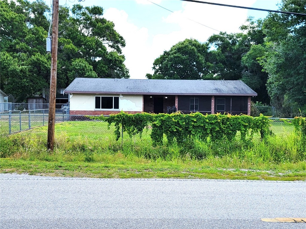 3212 Cork Road Plant City FL 33565 T3523452 image1