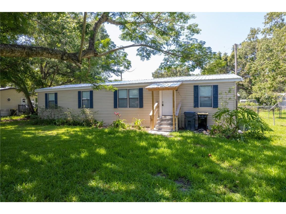 3212 J And J Manor Road Lakeland FL 33810 L4939627 image1