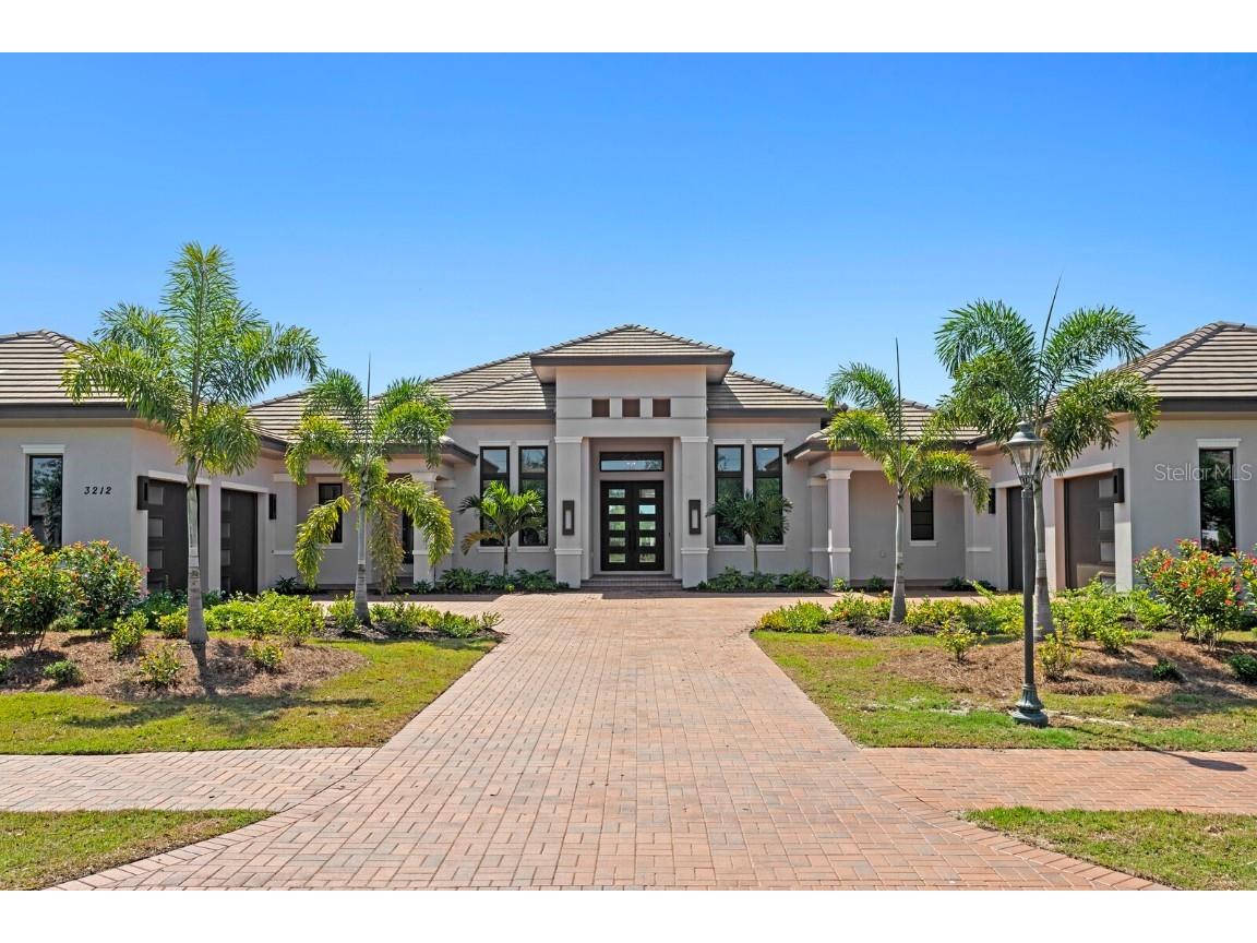 3212 Signet Court Sarasota FL 34240 A4653331 image1
