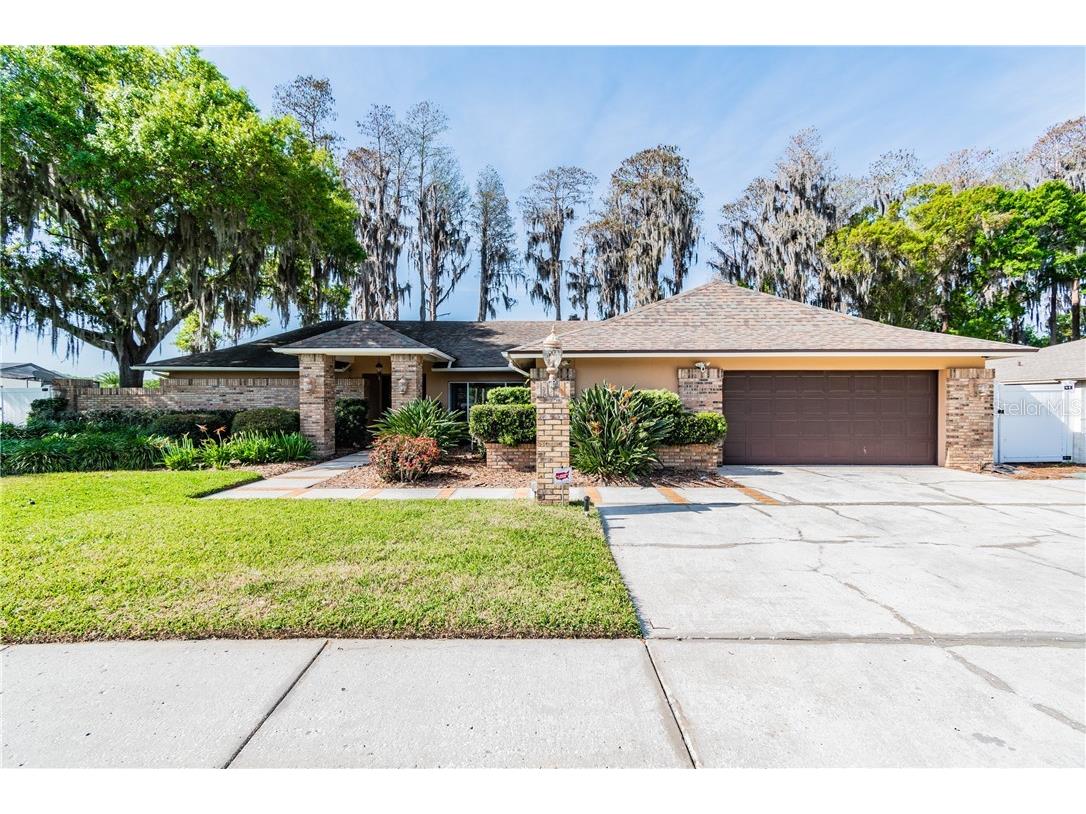 3212 Stoneybrook Lane Tampa FL 33618 - Lake Ellen T3296465 image1