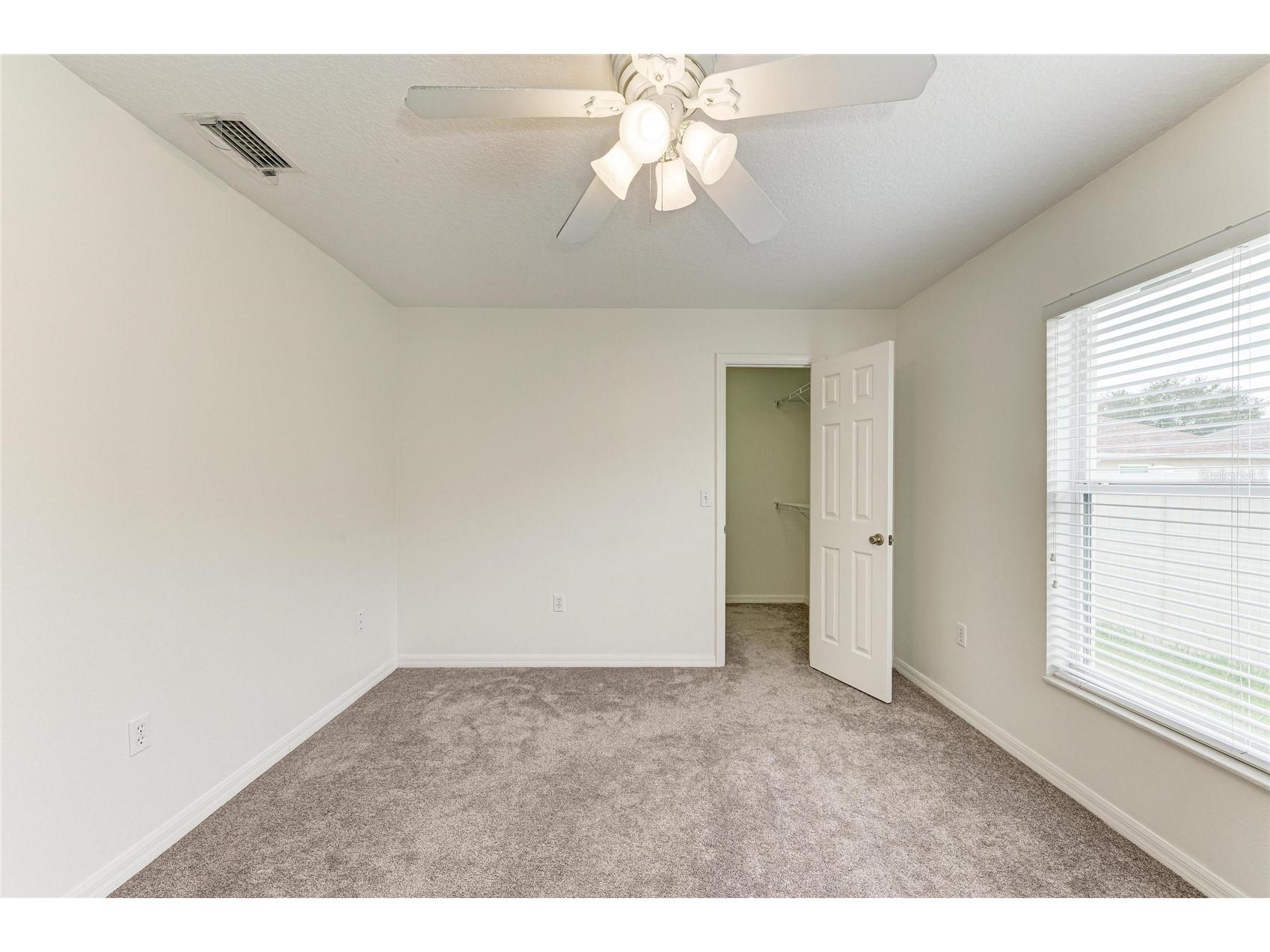 3213 45th Avenue E Bradenton FL 34203 A4697393 image41