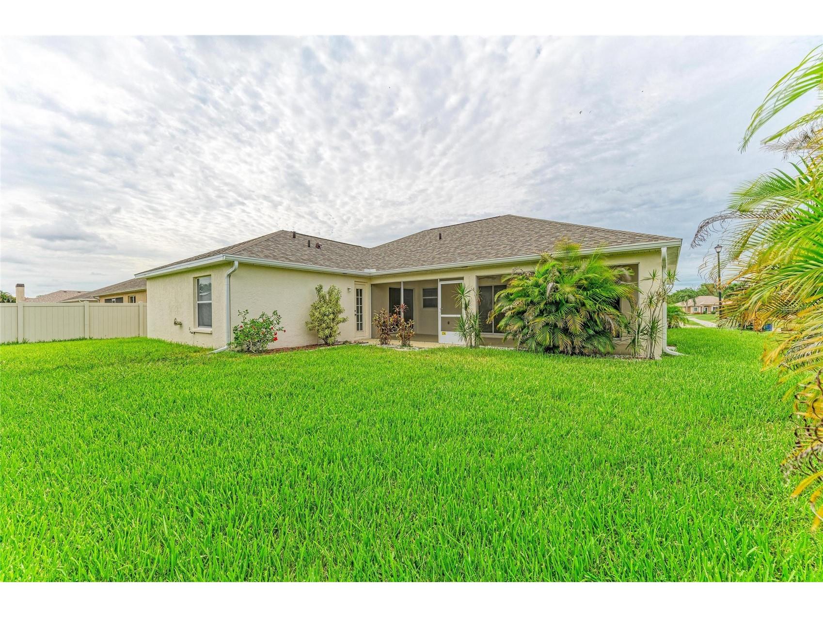 3213 45th Avenue E Bradenton FL 34203 A4697393 image57