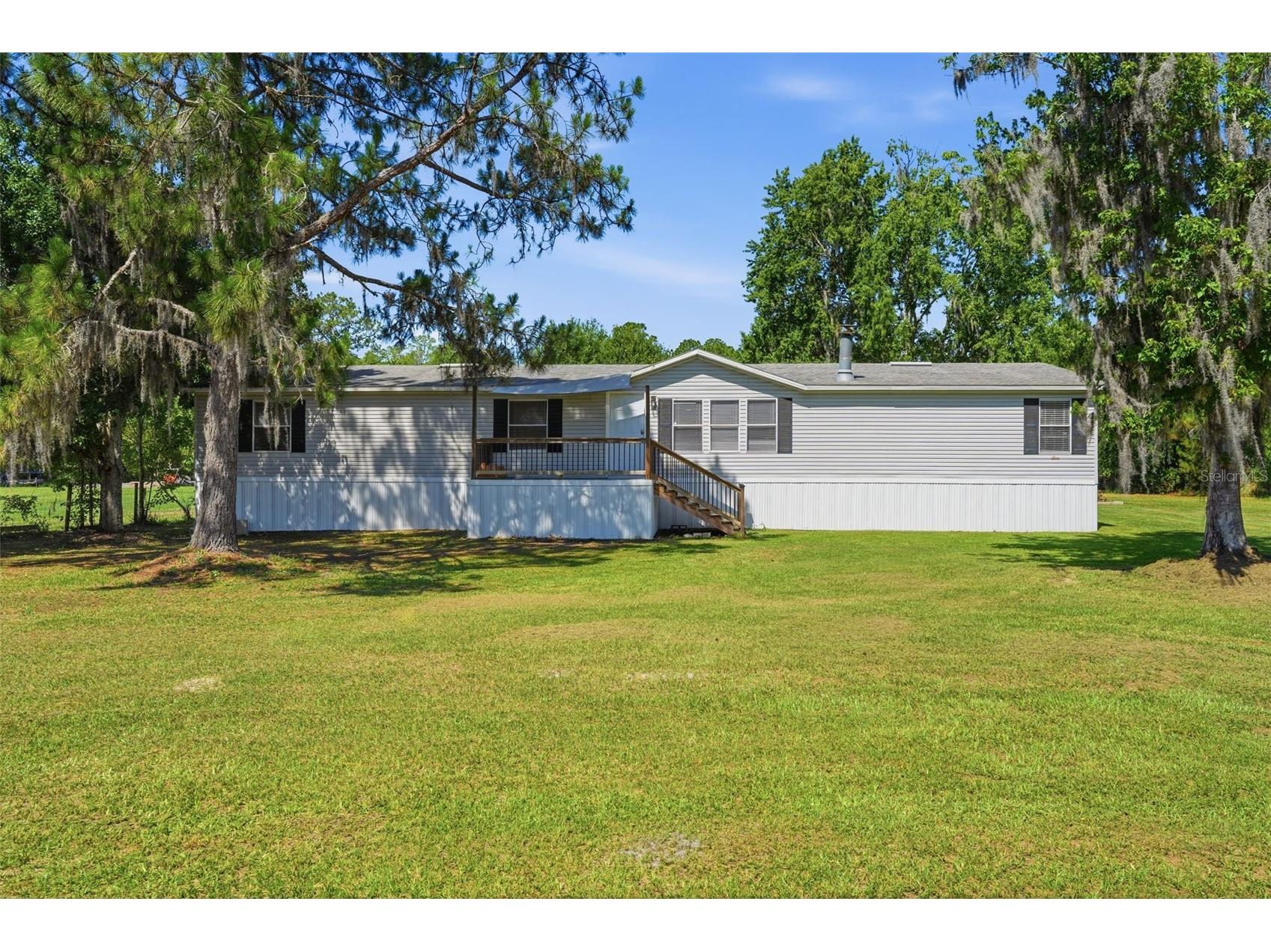 3213 Cypress Trails Drive Polk City FL 33868 TB8522336 image1