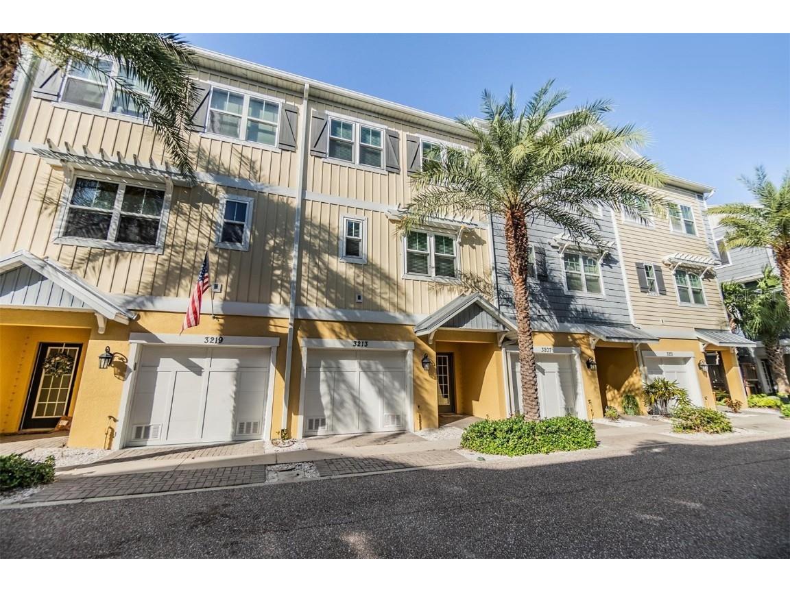 3213 Nautical Place S Saint Petersburg FL 33712 TB8310908 image1
