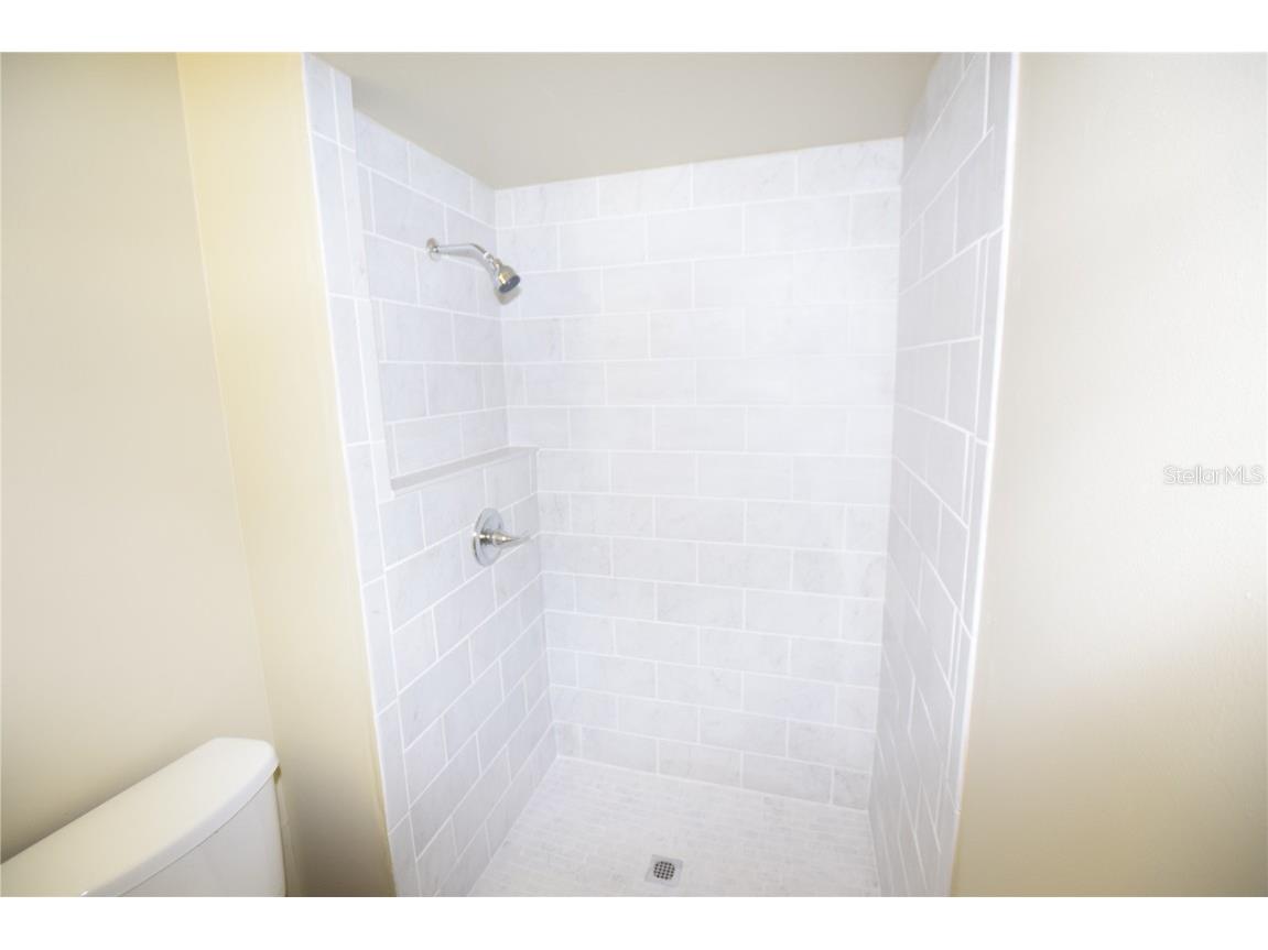 3213 Split Willow Drive Orlando FL 32808 O6337993 image19