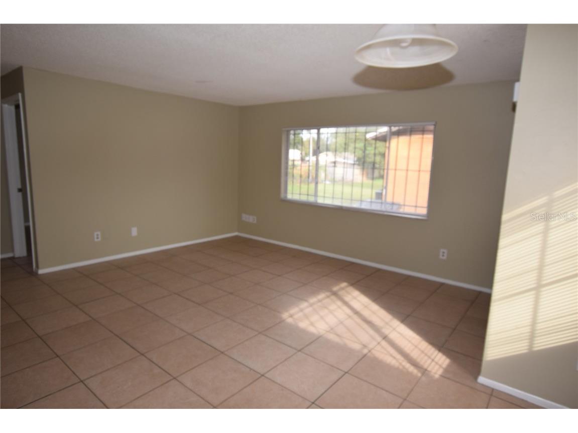 3213 Split Willow Drive Orlando FL 32808 O6337993 image5